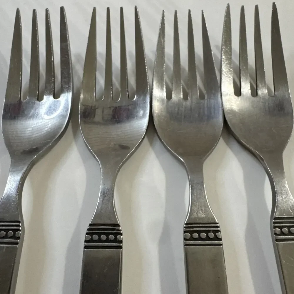 Danika MSI Japan Celtic Knot Flatware Stainless Steel Dinner Forks 7.5”L Set 4